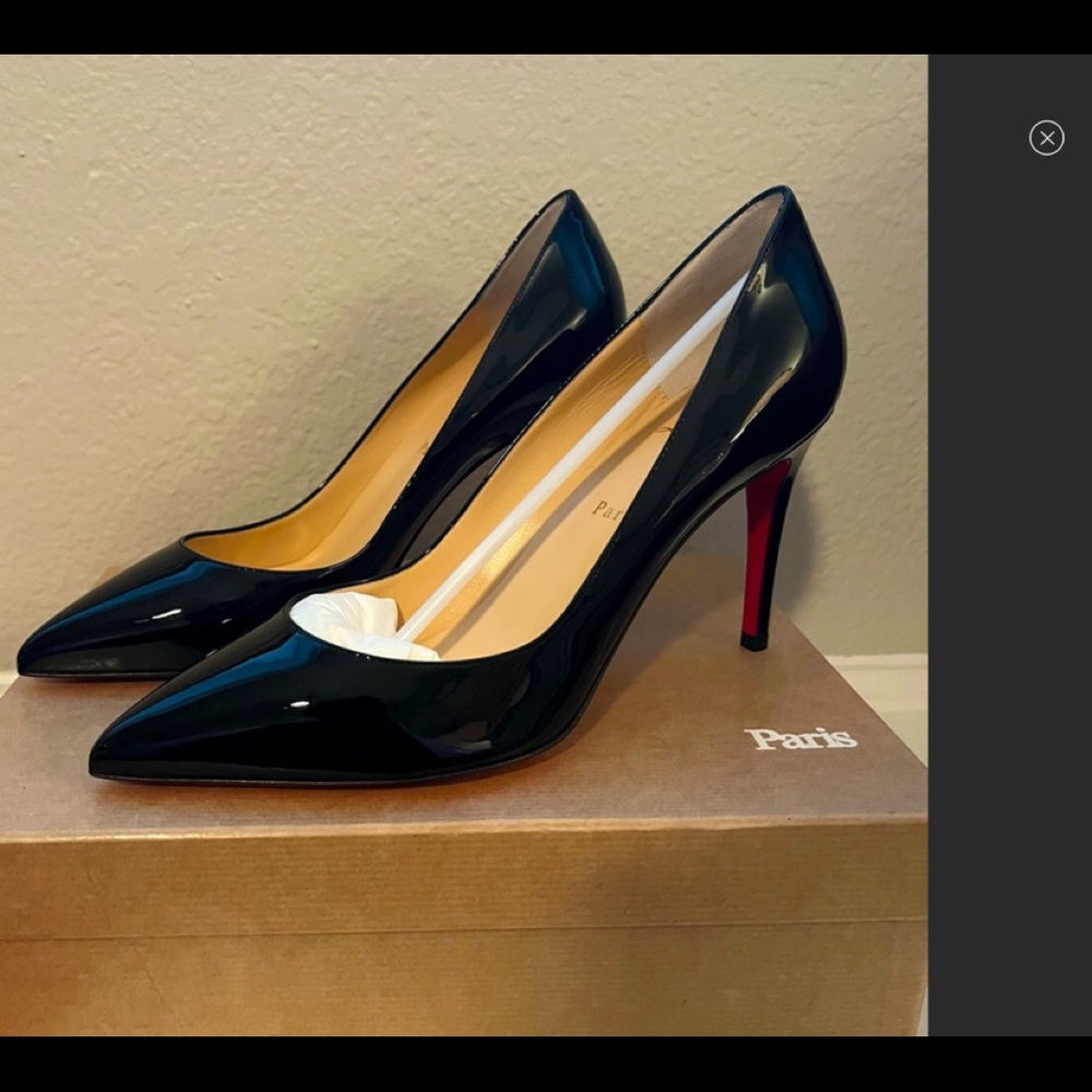 CHRISTIAN LOUBOUTIN PIGALLE 85 BRAND NEW NEVER WORN